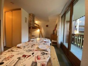 Charmant studio cabine à Praz-Sur-Arly - 4 pers. avec parking et navette proche pistes - FR-1-603-91